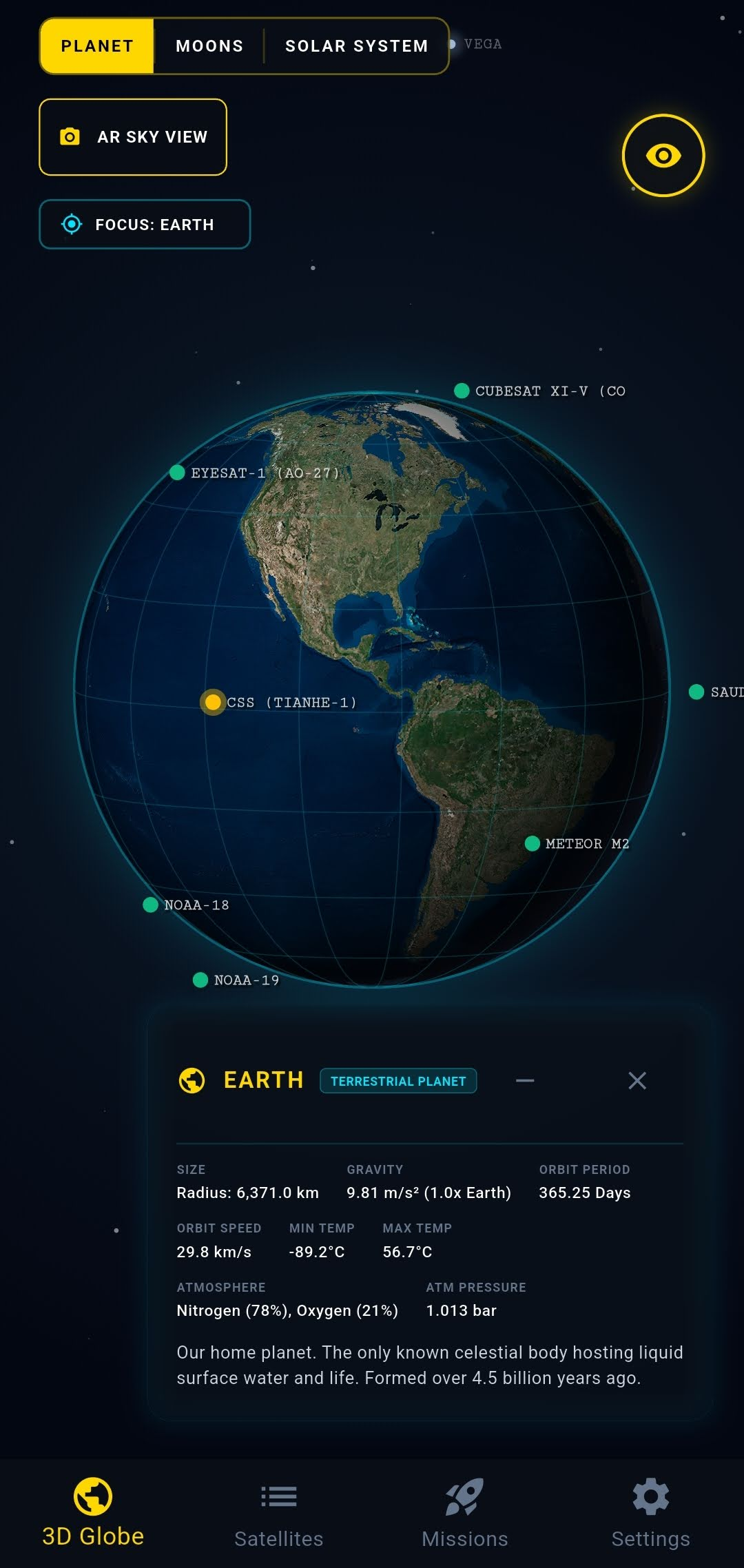 SkyLive app showing 3D Earth globe with live satellites including NOAA-18, CSS Tianhe, and Meteor M2